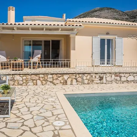 Irida Villa
