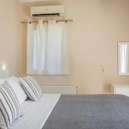 Irida Βίλα Αγία Ευφημία