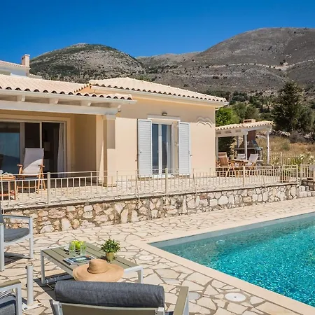Villa Irida