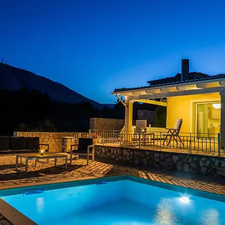 Irida Villa